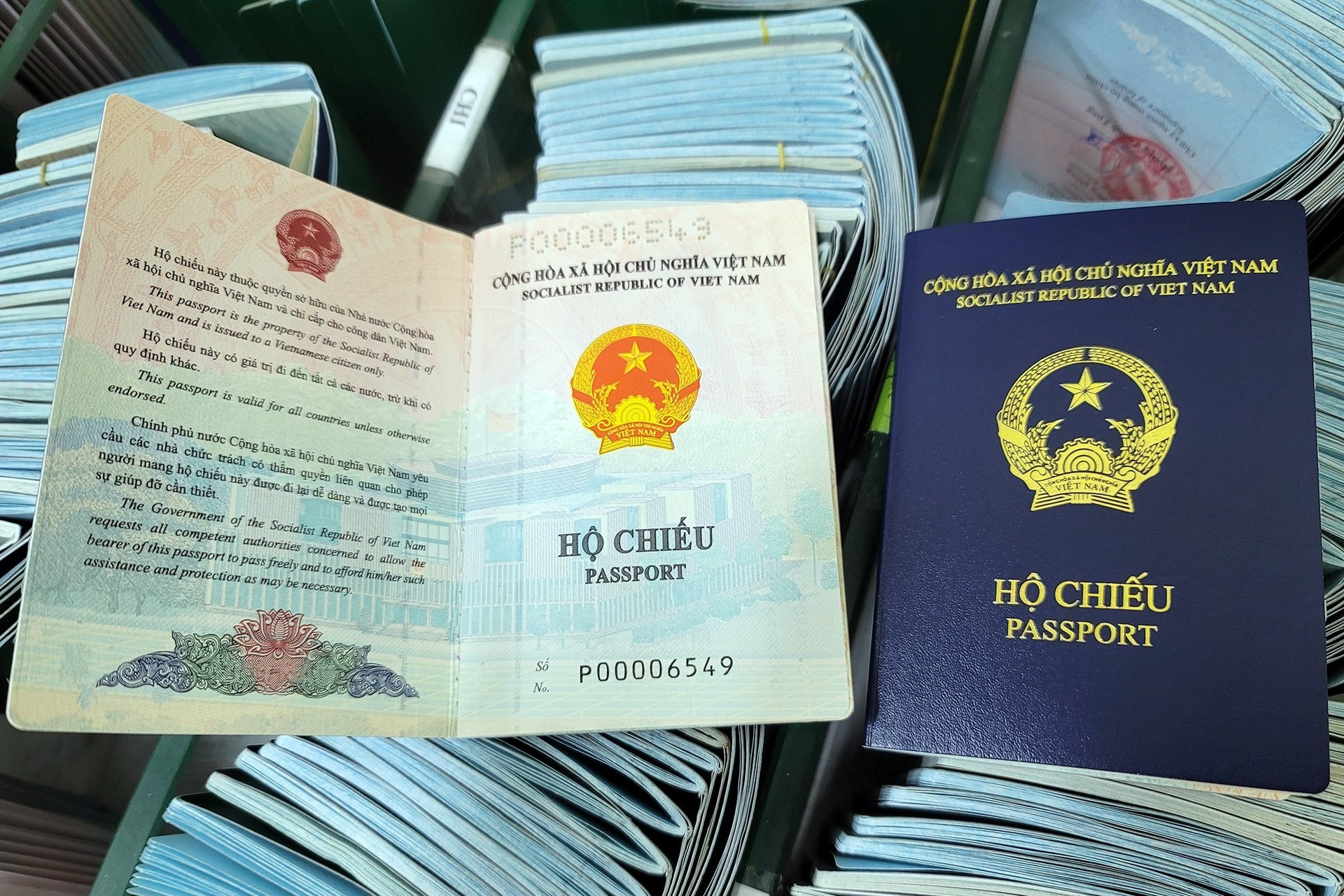 Hộ chiếu Việt Nam tăng 3 bậc trên bảng xếp hạng thế giới