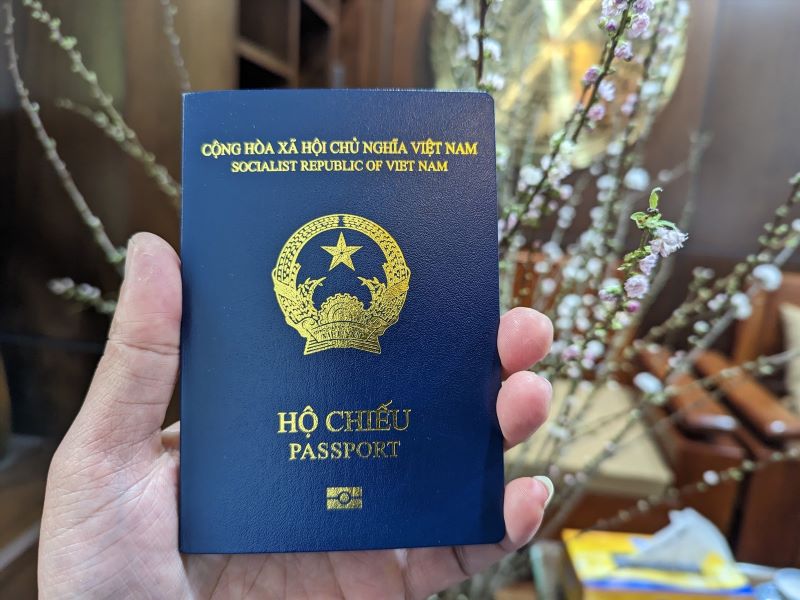 Hộ chiếu người nước ngoài tại Việt Nam